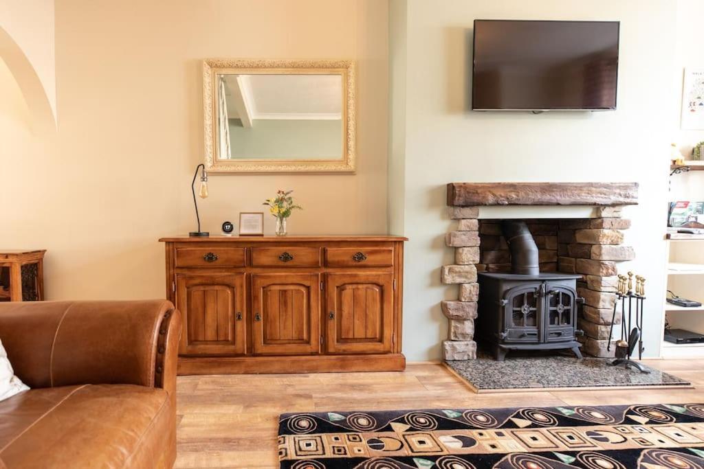 Stunning Holiday Home - Puddleduck - Centre Of Coniston Exterior photo